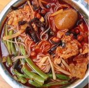 螺螄粉發(fā)現(xiàn)煙頭？食品安全記心中